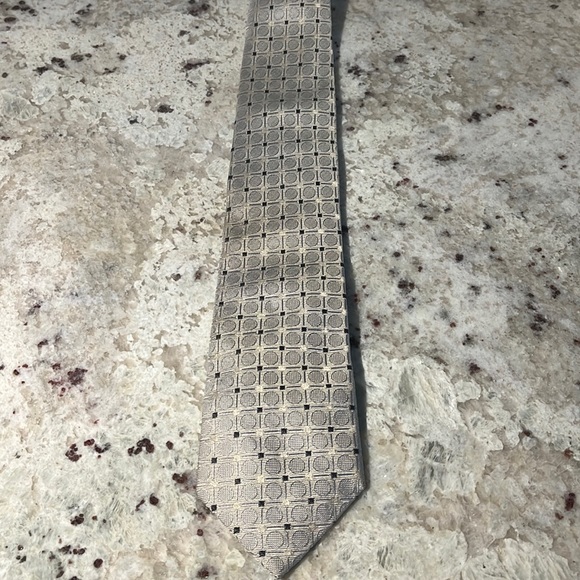 Prada authentic vintage slim silver tie - Picture 2 of 4
